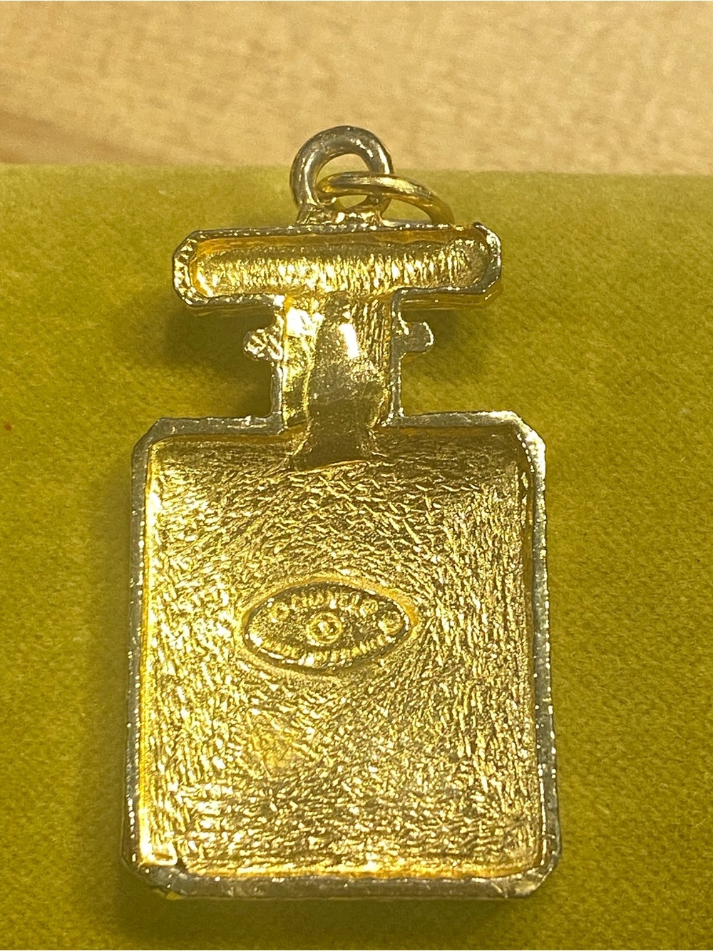 Authentic Chanel pendent - Picture 3 of 8